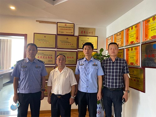 市內(nèi)保支隊到訪